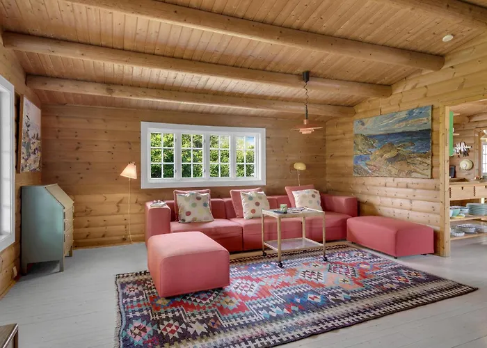 Pet Friendly In With Kitchen * Samsø